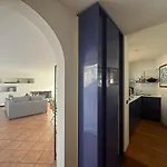 Apartamento A Terrace Above Ancient Roma