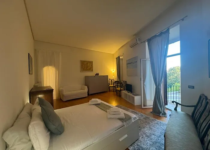 Apartment A Terrace Above Ancient *